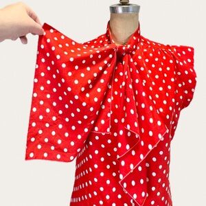 VINTAGE Judy Bond bow tie blouse jabot lipstick red polka dot sleeveless shirt